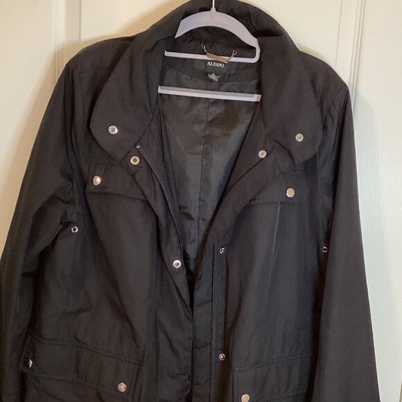 Alfani Womens Black Rain Coat Jacket Size L Hooded Lined Lightweight Windbreaker - Picture 2 of 11